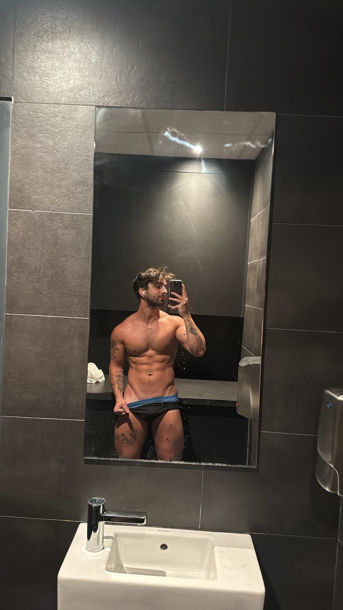im______blue's tweet photo. Après une grosse séance 🤯💦🥵

https://t.co/3Mk6vDvDTm

@top4fans https://t.co/38PJTPSMAN