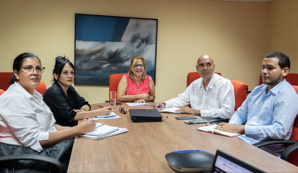 CubaMINREX's tweet photo. 🇨🇺🇺🇾Cuba y Uruguay concluyeron la IV Ronda de Conversaciones Migratorias. Ambas naciones reafirmaron su compromiso de fortalecer la cooperación migratoria y consular, así como el enfrentamiento a la trata de personas y el tráfico ilegal de migrantes.

🔗: https://t.co/L2CTFlniPZ https://t.co/xTocnwfl3u