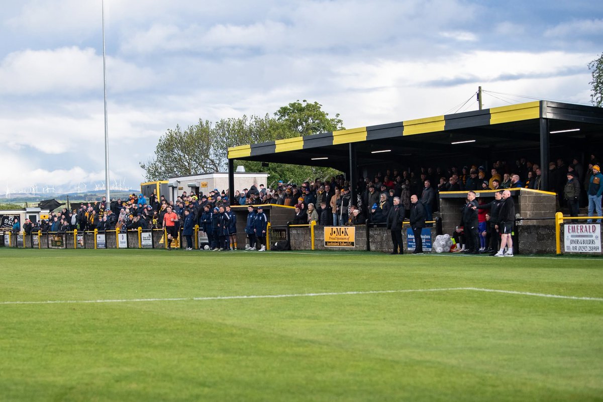 atfc1909's tweet photo. 📢 We still have a few spaces available for our Pitchside Advertising packages for the upcoming 2026/27 season.

If you are interested in having your business or service advertised at Beechwood Park, please contact Colin on 07929 831057 or at colinchisholm@live.com to disuss.

#eppp