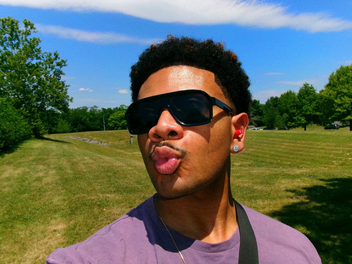 jefethebosss's tweet photo. Haircut days are the best days!!! 😏😏😏 https://t.co/7RxbKNKl8T