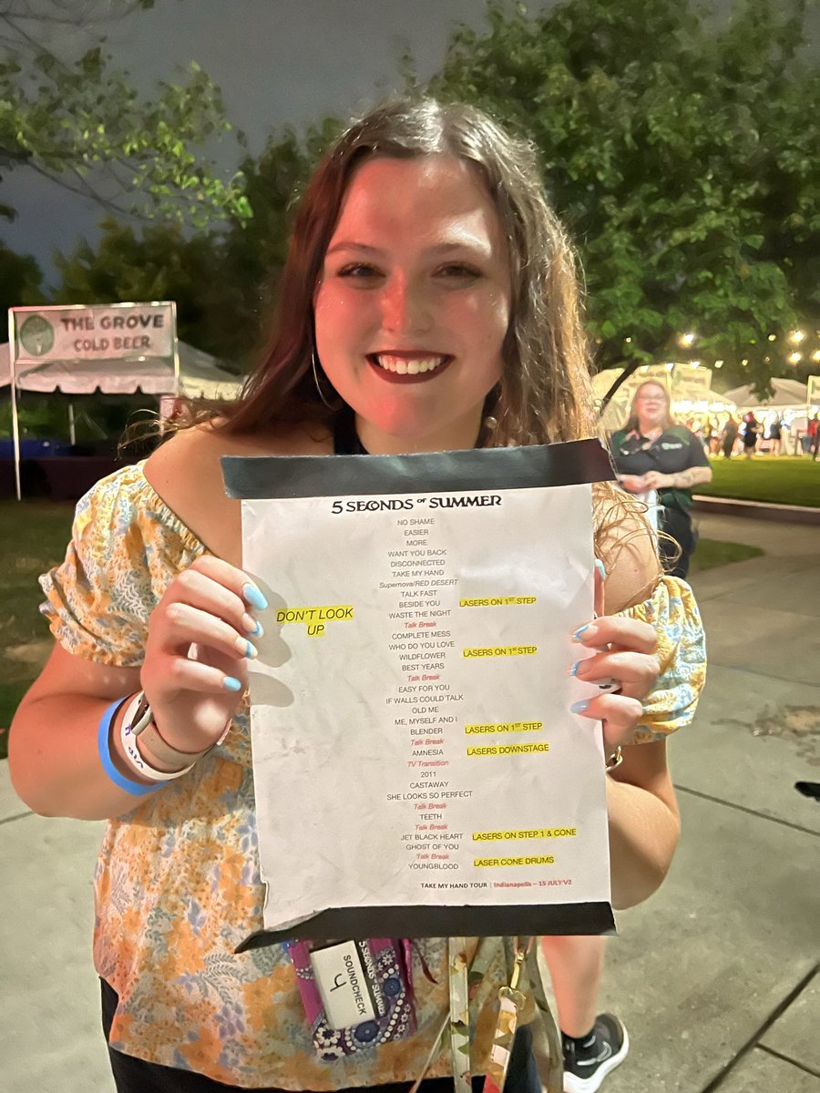 tropicalcal's tweet photo. hopping on the trend and reintroducing myself to 5sostwt!!

⭑ 25 | she/her | kentucky
⭑ fan since 2013!
⭑ muke lane
⭑ 34 5sos shows (2 left this tour), 1 luke show
⭑ 3/4 (ashton wya?)
⭑ fav songs: iwct, red line, lover of mine, start over, castaway, try hard https://t.co/HSGIGSLdaK