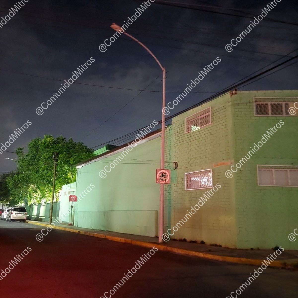 ComunidadMitras's tweet photo. 🔦#AlumbradoPublico
Luminaria Apagada
📍Av Lázaro Cárdenas y Abasolo
Col Cumbres 1° Sector
64610 #Monterrey
@ServPublicosMty
📝#ChatBot072 599306
#ComunidadMitras https://t.co/NYpkL9VZxK