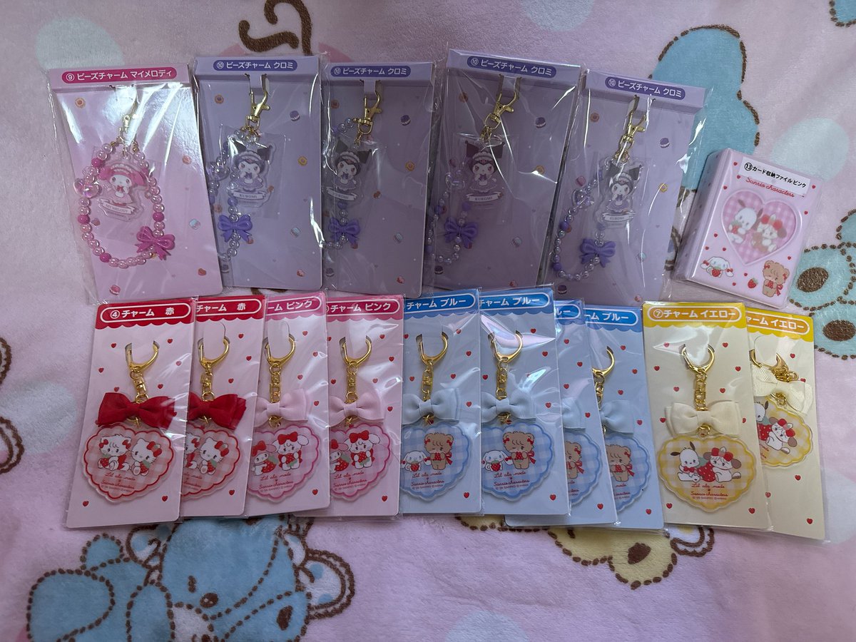 melokuro_6317's tweet photo. ギリギリで申し訳ないのですが

この辺り欲しい方おりませんか？？

1つ300円くらいで🙇‍♀️
ヨッシーのマグカップは500円くらいで🙇‍♀️

♡6/27 サンリオフェス 会場内
6/28 サンリオフェス会場周辺
郵送は一旦❌
♡固定ポスト、1枚目のみご参照お願いします

サンリオ グッズ 譲渡 交換
↓リプ欄続きます https://t.co/PI9T1PMR8w