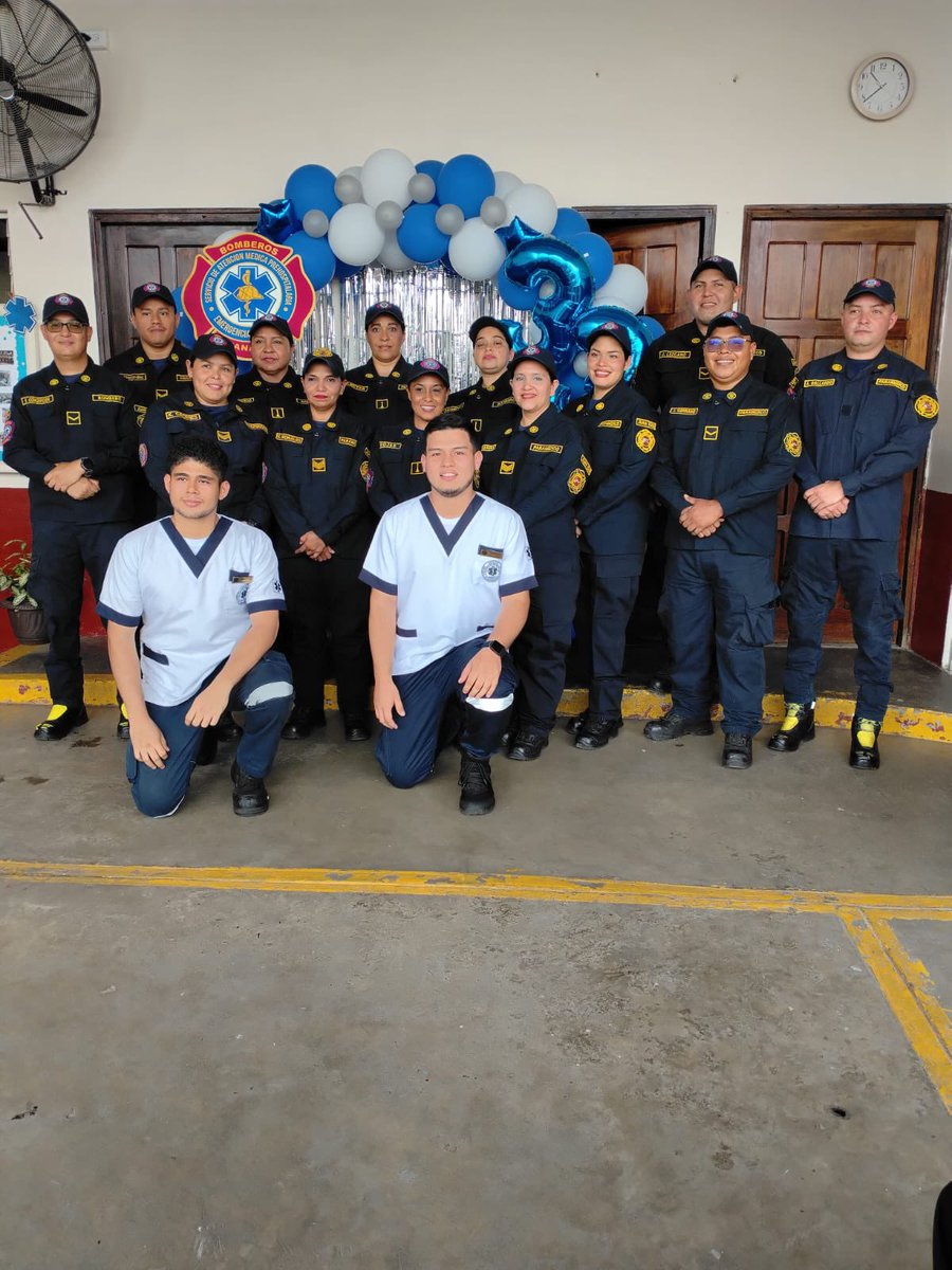 BCBRP's tweet photo. 🚑🎉 ¡Feliz 26.° aniversario, SAMER! 

Gracias a nuestros paramédicos e instructores por su vocación, entrega y compromiso para salvar vidas. 🇵🇦💙🚒

#SAMER #BomberosPanamá #Rescate https://t.co/VchdxHmvLL