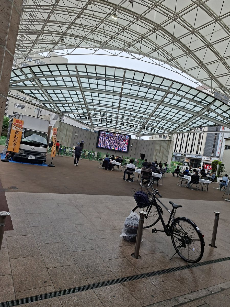 021O0426's tweet photo. ライブビューイングやってた（笑）

勝って欲しかったな…

わしは婦人科なのでいれませんでした。。。。 https://t.co/MD6r205JYF