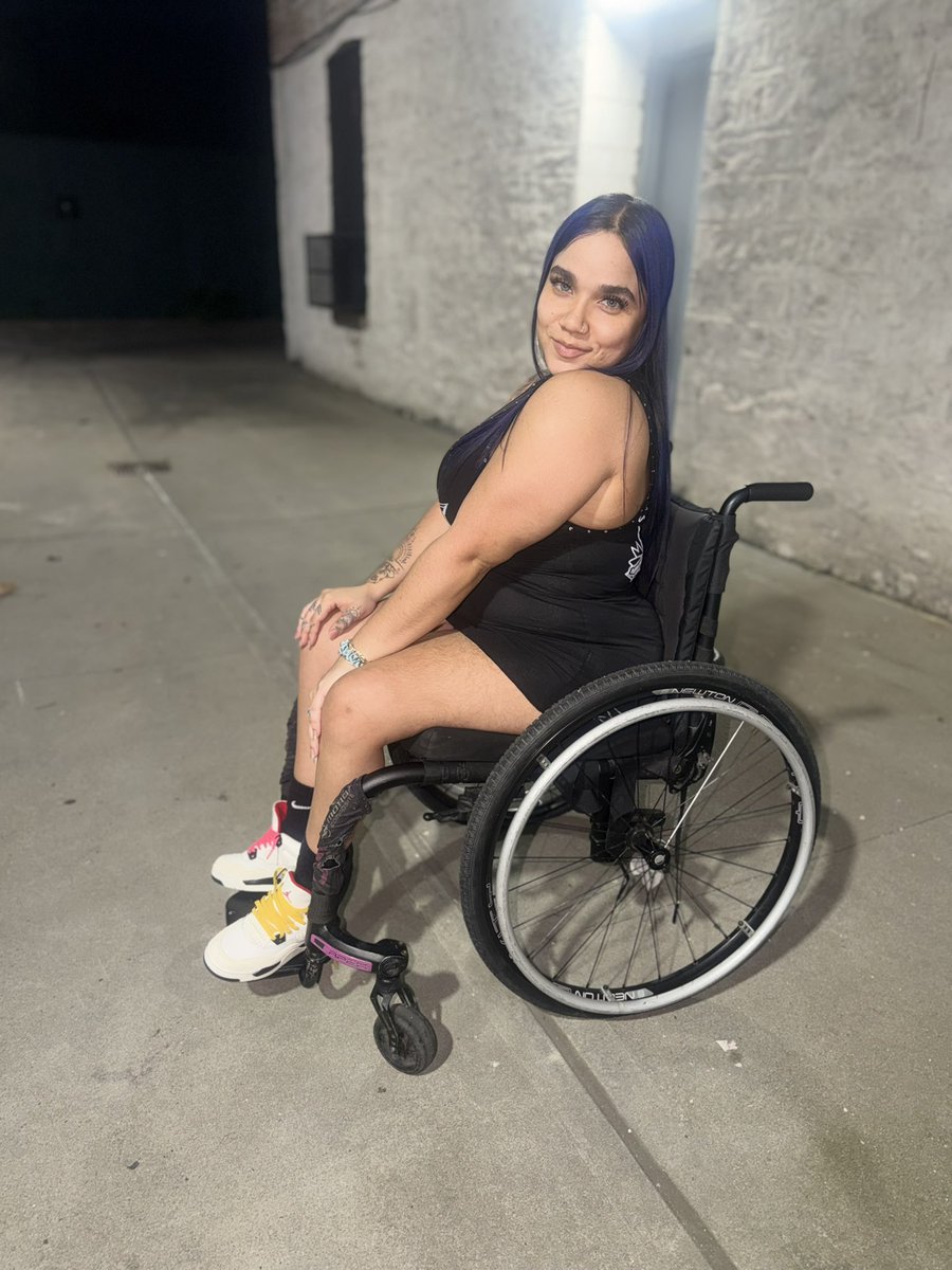lape2123's tweet photo. La más Perry23👩🏻‍🦽😈💦
Suscríbete a mi canal y ve todos mis videos completos 🔥✅ https://t.co/iMw2Je2wKo

https://t.co/Z2IHOEcnXa https://t.co/TTIF13O93w