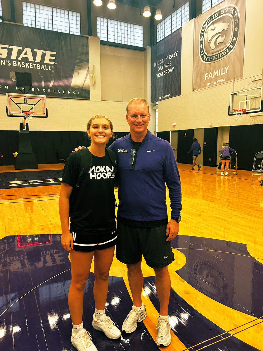 caroline_rueger's tweet photo. I had such a great time at the @KStateWBB camp today!! Loved competing with everyone. @JeffMittie  @kamdentat @ebony_kstate https://t.co/eMMQA3xJe2