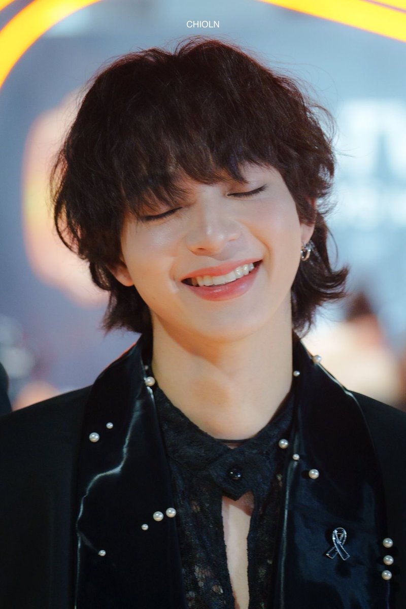 khwandiary's tweet photo. ก็ยังยืนยันว่าน้องบาสเป็นคนที่ยิ้มแล้วสดใส ยิ้มแล้วสว่างจ้าขึ้นมาทันทีเลย ออร่ามันดีมากกก
😌เหมือนที่พี่คนนั้นพูดไว้เลยว่า “แค่ยิ้มก็น่ารักแล้วไง” 

พี่คนนั้นอะ พี่คนที่ชอบน้องก่อนอะ 

#บาสเด็กอ้วนที่แท้จริง 
#แม็กกี้บาส https://t.co/52jzYtnk2T