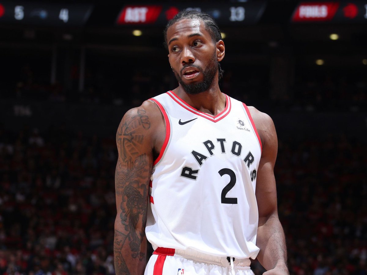 6ixbuzztv's tweet photo. The Toronto Raptors and Kawhi Leonard reportedly have mutual interest in a reunion, with Toronto interested in bringing him back and Leonard only willing to sign an extension with the Raptors or the San Antonio Spurs if he’s traded 

(Via: @JakeLFischer) https://t.co/7wwEQsTe4S