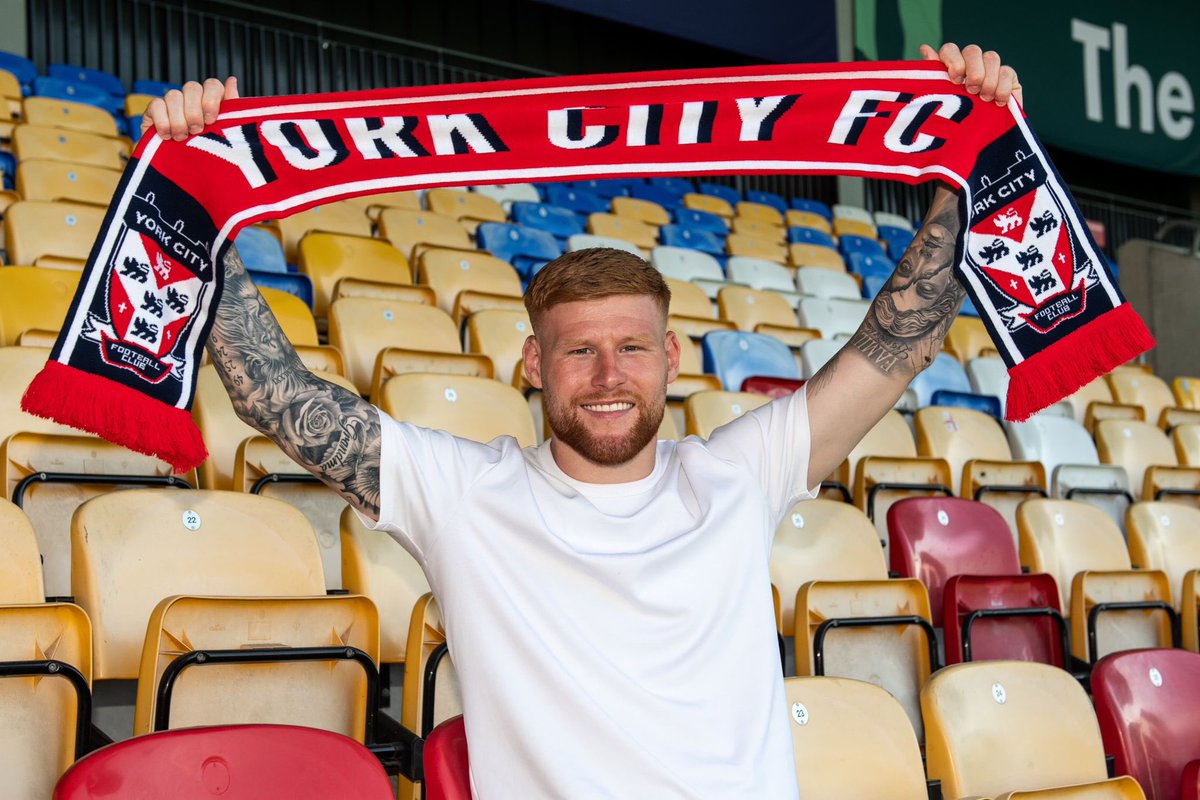 Palmsportsorg's tweet photo. 🚨New Contract ✍️🚨 
Summer deal No 4 concluded.
Congratulations and well deserved to Client/Friend @Joshstones09 on signing a long Contract to 2031 @YorkCityFC 
Thanks to Owner @matt_uggla for helping make it happen.
Exciting times ahead! ❤️🤍 ⚽️ https://t.co/qXnrQMtlR8