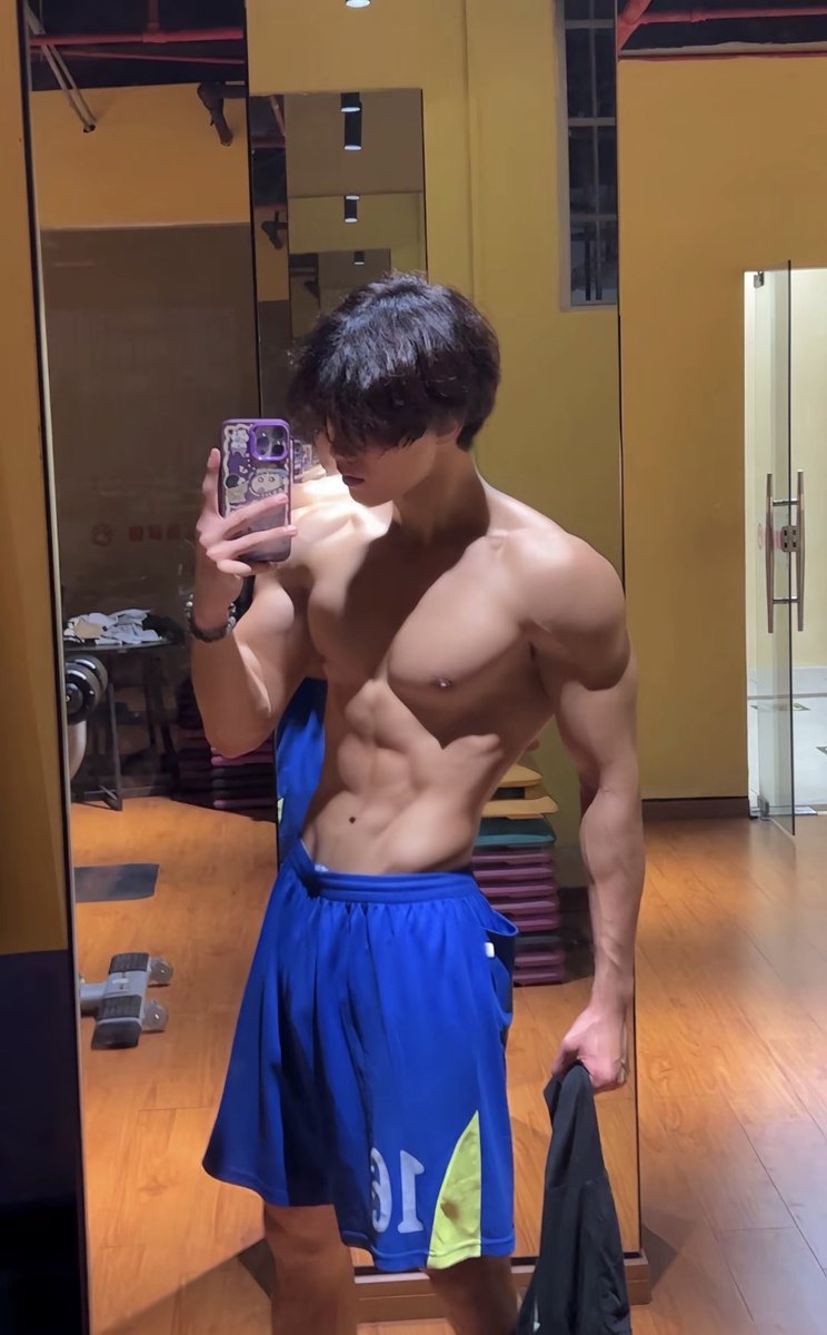 HOfsDT's tweet photo. 想认识点宁波的朋友 https://t.co/4xG67g9k9L