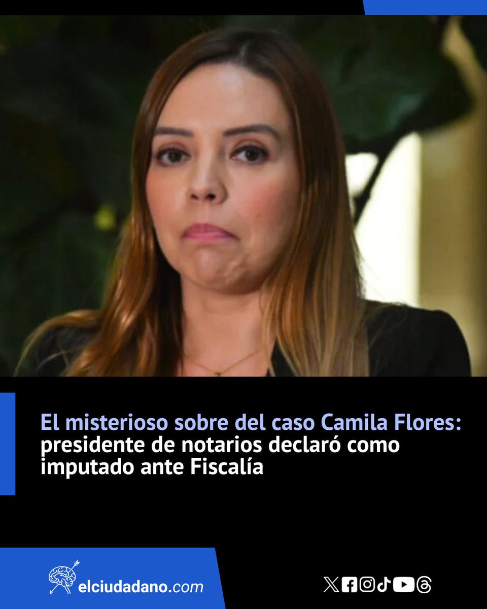 El_Ciudadano's tweet photo. Un exasesor de la parlamentaria aseguró haber visto al presidente de la Asociación de Notarios y Conservadores, Carlos Swett, entregar un sobre en la puerta de la casa de la senadora y el Ministerio Público busca establecer si dentro de ese sobre había dinero en efectivo

¿Y tú, qué opinas? ¡Te leemos en los comentarios!

Lee la nota completa en el link 🔗https://t.co/CeN5dFT076