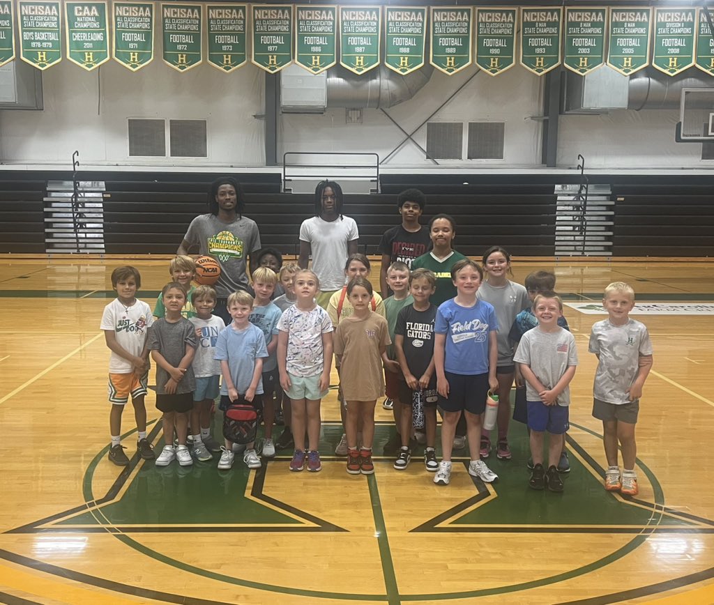 HCABasketball's tweet photo. We wrapped up our Crusader Basketball Camp today. We had a great group of campers. #DefendReboundRun https://t.co/ioN0QFomJB