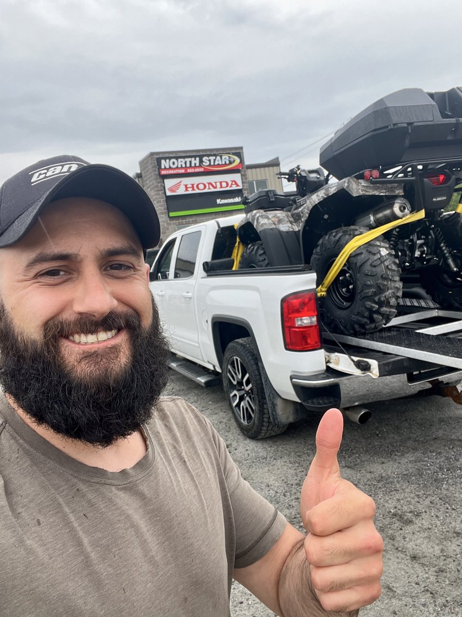 CalvinCrispo's tweet photo. Not even the rain can wipe this grin off my face!

I think it’s time to switch out this hat. 🤣

#Honda https://t.co/3JsYlHmBcW