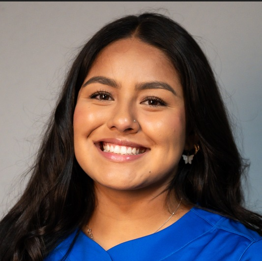 AndyMorales8's tweet photo. Alyssa Brown @_SHSgirlhoops Audri Elias @schssoftball_  Alma Garcia @schssoftball_  earned recognitions 

https://t.co/4PA0sIIuSR https://t.co/OGFDINizlM