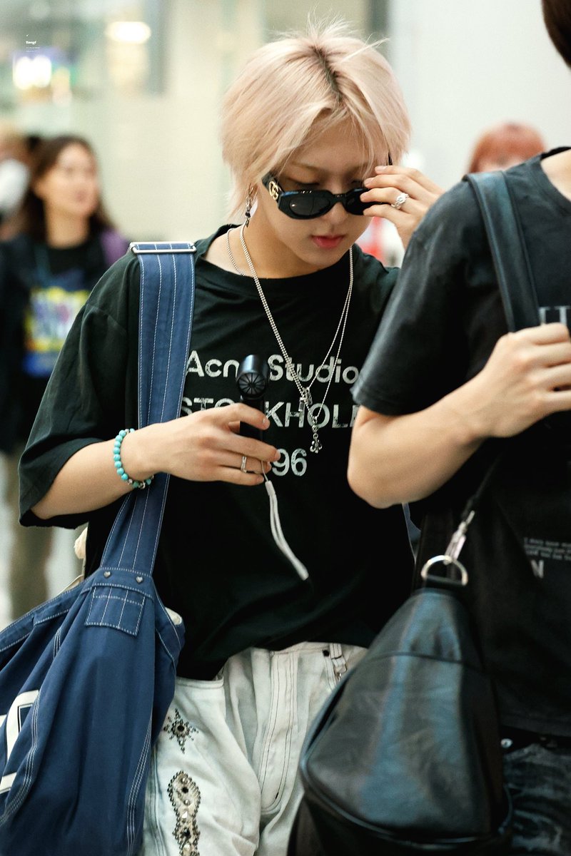 tongi_250412's tweet photo. 260626 ICN🛫

#NouerA #누에라 
#MIRAKU #미라쿠 #ミラク #星沢弥樂 https://t.co/gMtyXCaGbR