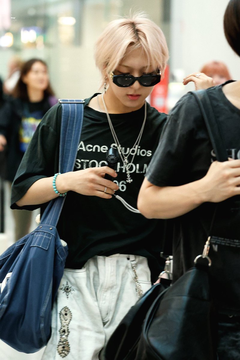 tongi_250412's tweet photo. 260626 ICN🛫

#NouerA #누에라 
#MIRAKU #미라쿠 #ミラク #星沢弥樂 https://t.co/gMtyXCaGbR