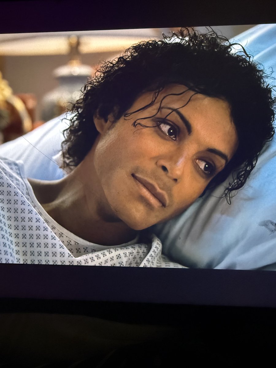 xcsapemaya's tweet photo. now this is an ACTOR!! https://t.co/r16YicDCL5