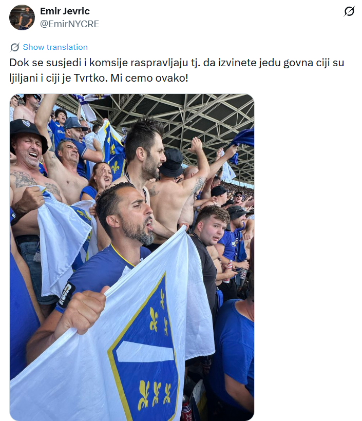 babadajvode3's tweet photo. apropo zastave sa ljiljanima .. 
Ta je zastava podignuta u Nju Jorku 22.05.1992, kada je RBiH primljena u UN. Bosanci su se odrekli te zastave u Dejtonu radi mira u kući. Separatisti iz hrvatskog i srpskog korpusa se nikada nisu odrekli svojih zastava. E pa, nema ljutiš sada https://t.co/EseeKB5RVX