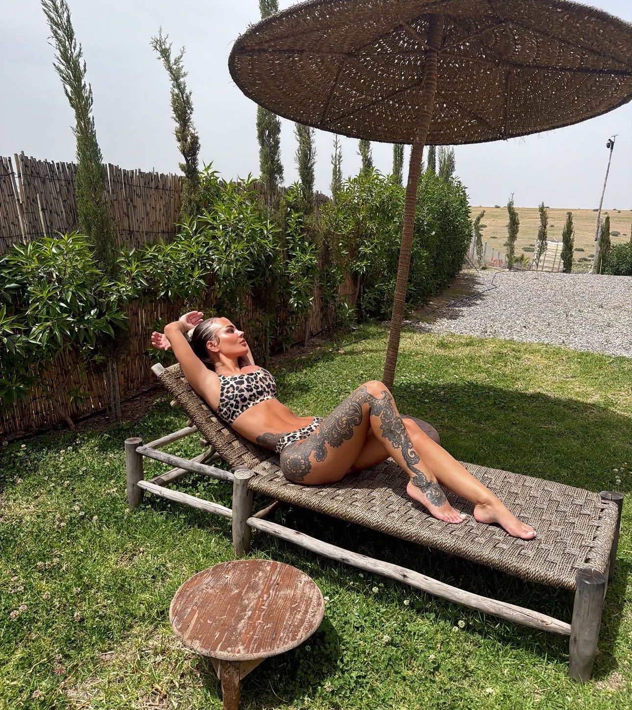 2 pic. have i been a good girl?🥴 https://t.co/aNzQOVYX1r