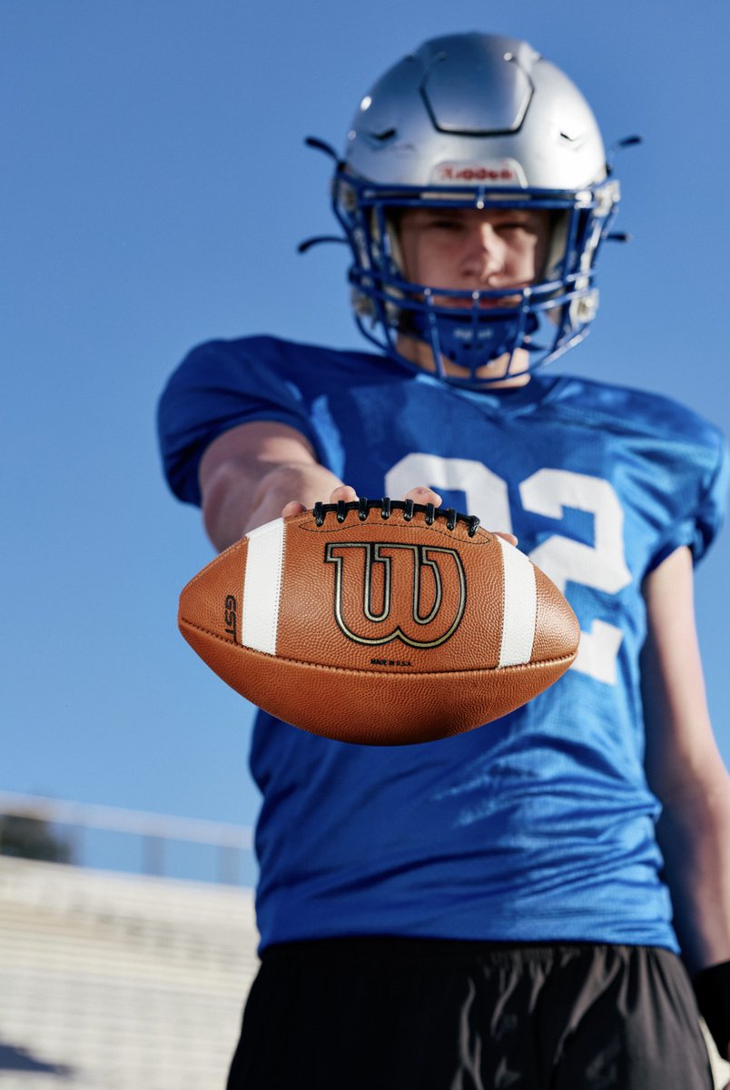 WilsonFootball's tweet photo. The number one best-selling game football in the country, the Wilson GST.

Take the field with the GST Football today, now available via the link below.
#WilsonFootball
- -
🏈: https://t.co/FXaX8cum4H
- - https://t.co/V4Nt4fxsT8