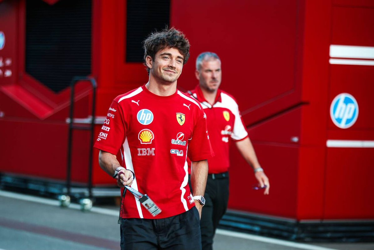 leclercsletters's tweet photo. just a happy guy on his way to the drivers dinner https://t.co/njDbyQpx7v