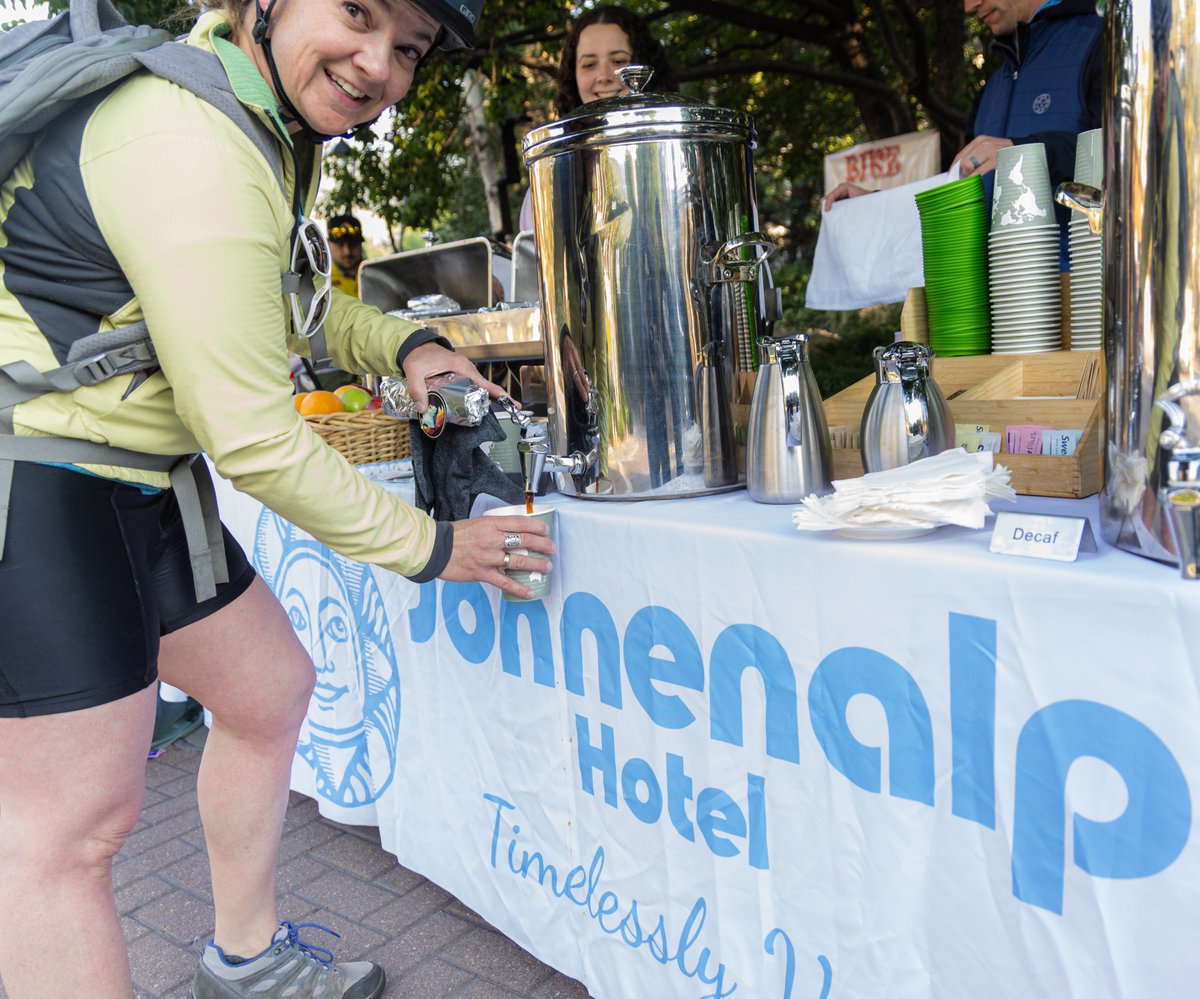 VailGov's tweet photo. So amazing to see everyone out for Bike to Work Day yesterday! Let's keep that energy going - whether you bike, walk, skate, carpool or bus to work, you can get rewarded for choosing a greener commute with Eagle County's beloved Sole Power Plus program https://t.co/ecRbBFRCbU https://t.co/yZNQjqtsJJ