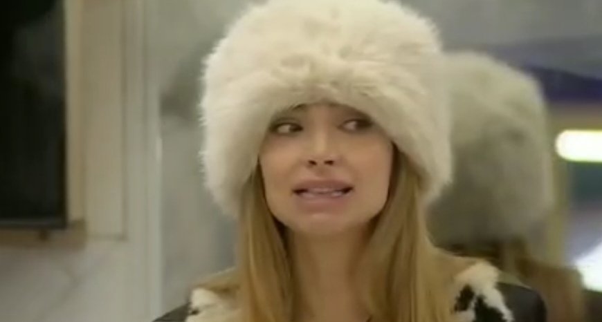 yeniferlauru's tweet photo. Me llegó información de que la ACOMODADA MAYOR estaría siendo coacheada por un panelista de Telefe.

Cada vez hay más situaciones que, al menos para mí, empiezan a cerrar y explicar muchas cosas.
Presten atención a las coincidencias entre el afuera y el adentro, vinculadas a la participante y al panelista.

Con el tema del perro de Manu es donde, para muchos, quedan expuestos.
Si esto se confirma, no hablaríamos de estrategia, sino de una ventaja externa que perjudica el formato y la esencia del juego.

Por ahora lo tomo como información en desarrollo. Si aparecen pruebas, AMPLIAREMOS. #GRANHERMANO
