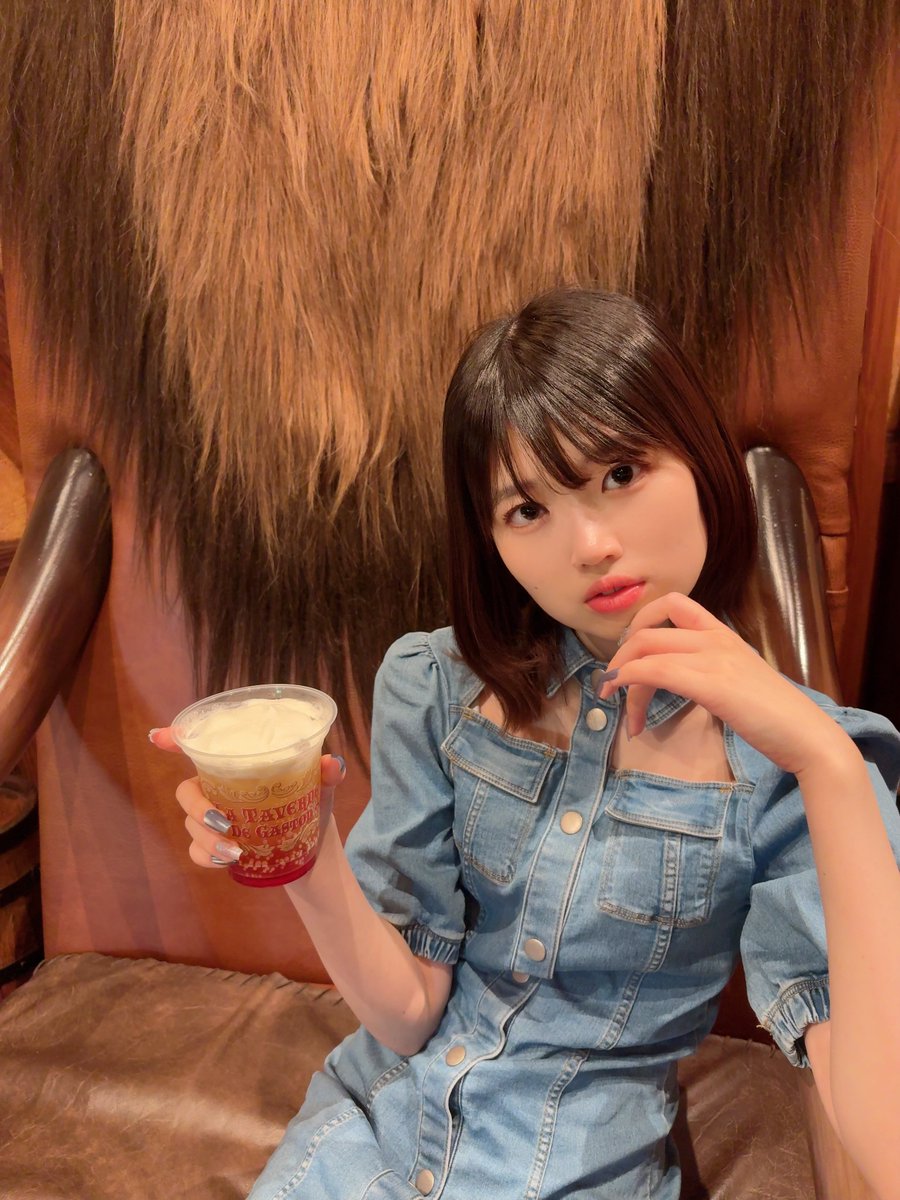lunatchi_'s tweet photo. おはよ！みんな地震大丈夫だった？台風も来てるし、どっちも気をつけてね😖💧
今日もディズニーで撮ったお写真あげます！ https://t.co/F3nWxR48sF