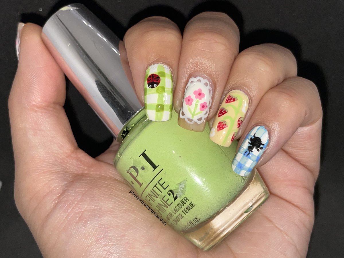 _goldmoonlight's tweet photo. NEW ARTICLE | https://t.co/IrGUfYIKo8 : Nail art using @OPI_PRODUCTS "Summer Mondays-Fridays". #NOTD https://t.co/kT8sFiBi2X
