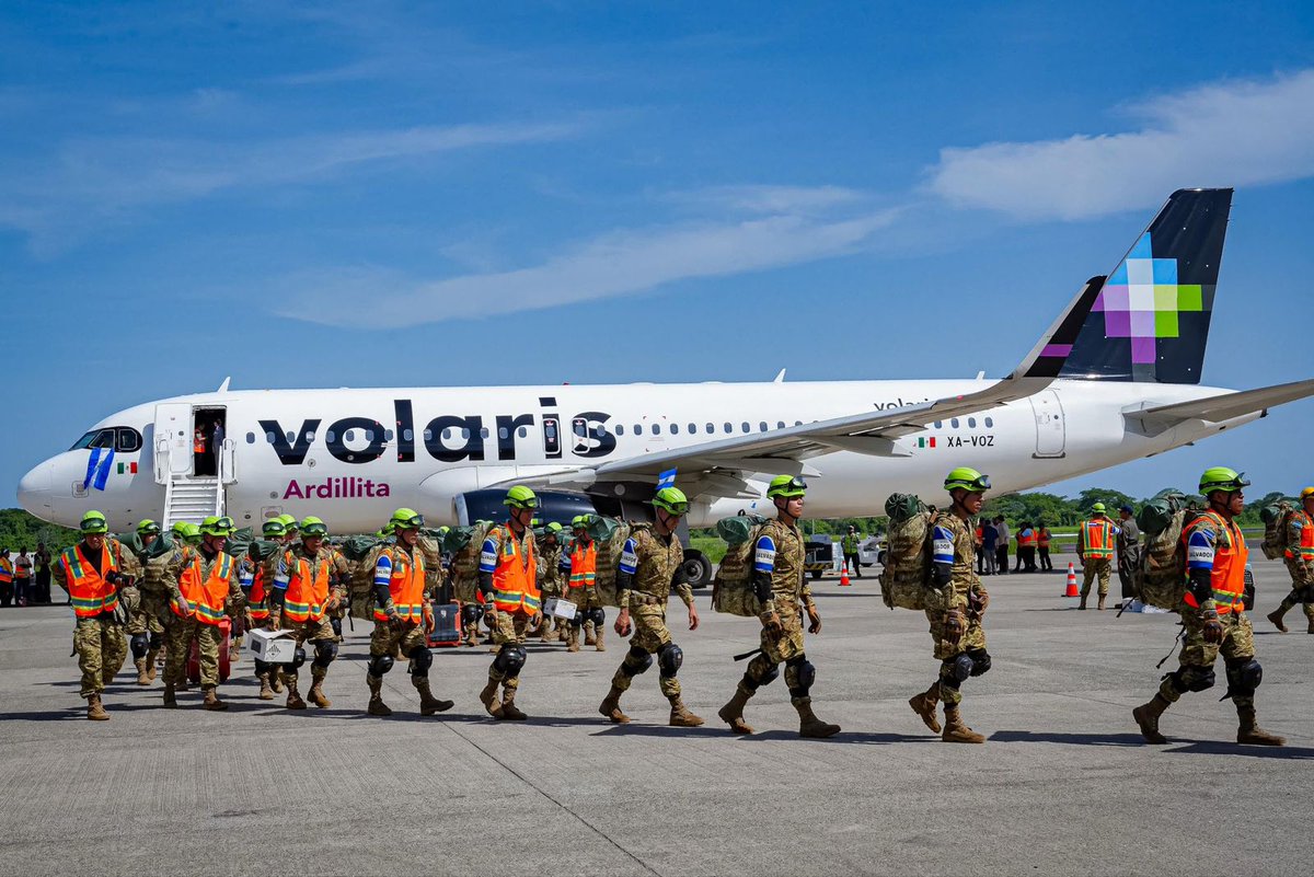 xime_garmendia's tweet photo. Se activó el programa "Avión ayuda Volaris" para socorrer a las víctimas de los terremotos en Venezuela.
@viajaVolaris https://t.co/Q5o4th1uTO