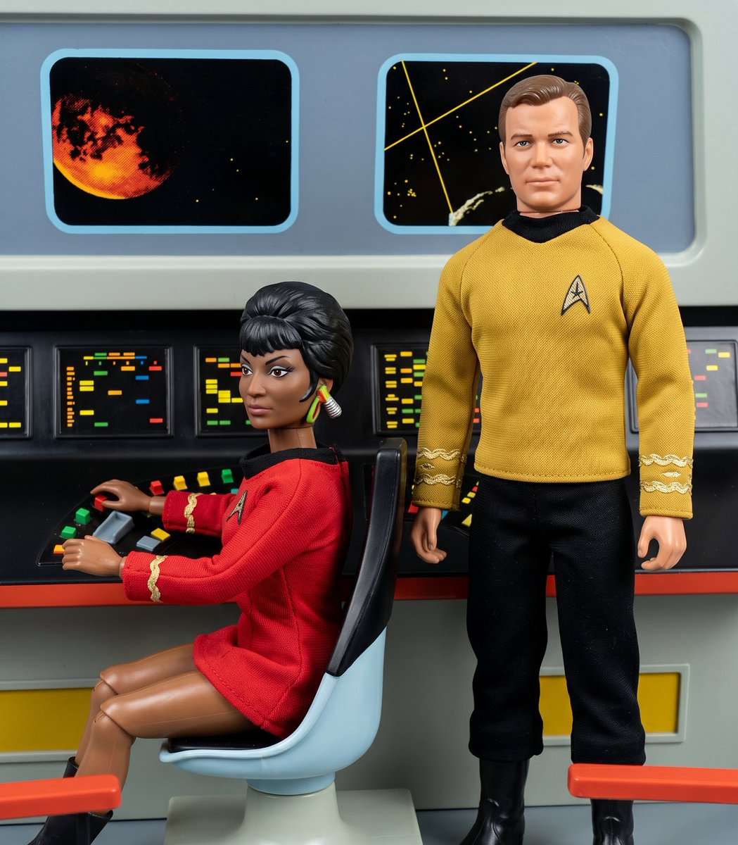 JB_Studios23's tweet photo. Star Trek Toy Stories #CaptainKirk #Spock #Uhura #StarTrekTOS #toys #actionfigures https://t.co/2k0QEI0X4F