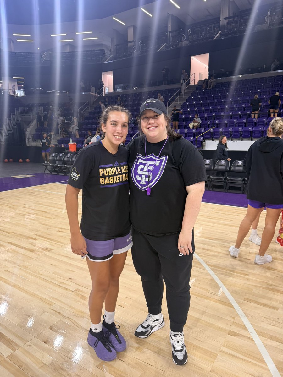 ACumicek's tweet photo. Thank you @MandyPearson_ @Cecilekieger @CoachJSchmitz  @Mor_greatness13 and players for a great elite camp  @TommieWBBall I had a great time learning and competing with so many talented players. 
@PurpleAcesWI 
@ndagirlsbball https://t.co/rOnKLHm1yQ