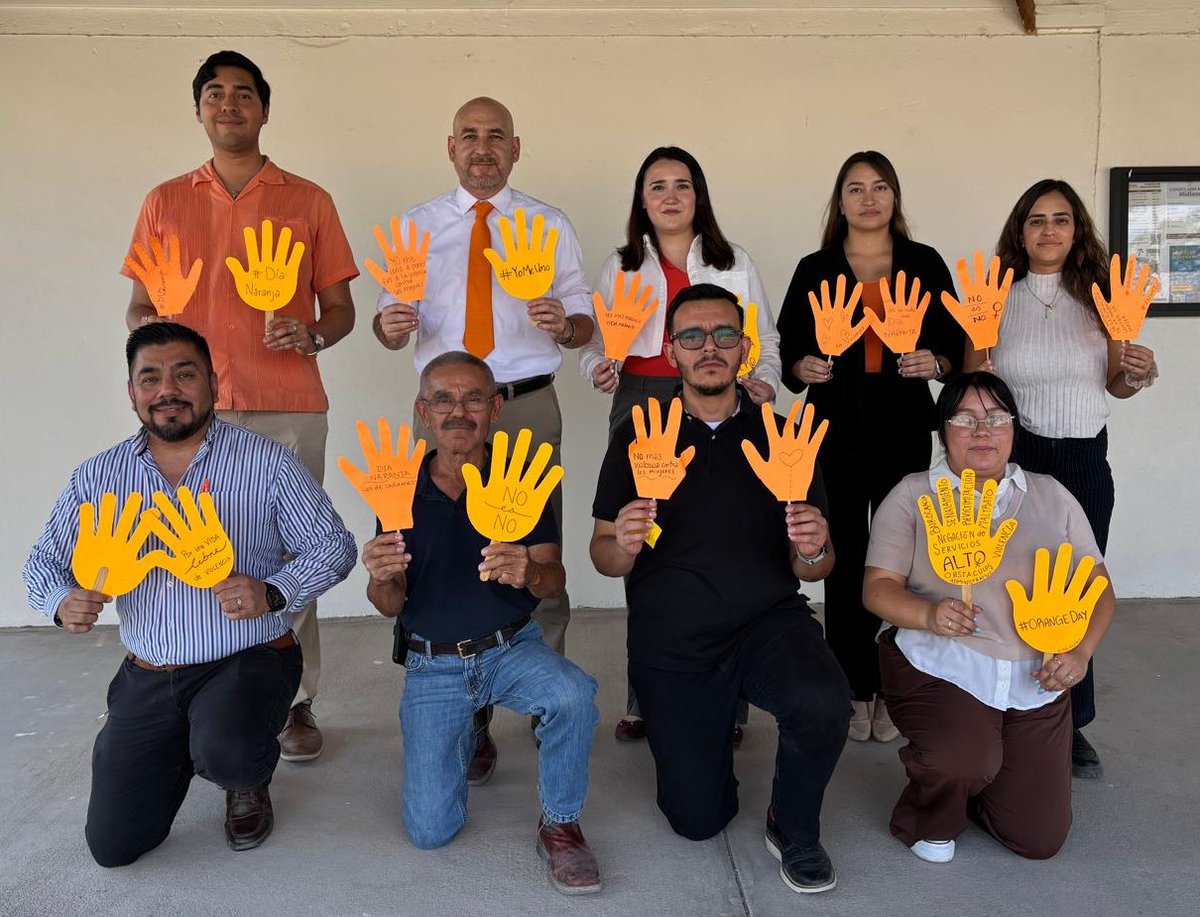 ConsulMexPsi's tweet photo. #DíaNaranja

Cada 25 de mes #TuConsulado reafirma su compromiso con la prevención y eliminación de la violencia contra las niñas y las mujeres.

Recuerda,  no estás sola. Si requieres orientación o asistencia, acércate a #TuConsulado.

#VAIM #25N #IMME https://t.co/aK0NCKUB0D
