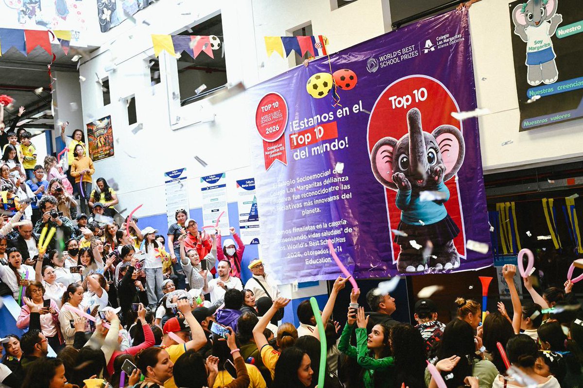Educacionbogota's tweet photo. 🙌🏼 ¡Estamos de celebración!

El colegio público Las Margaritas de @AAE_Colombia está entre los 10 mejores colegios del mundo en los World’s Best School Prizes, de @T4EduC, en la categoría Estilos de Vida Saludables, gracias a su ‘Refugio Socioemocional', un espacio físico y una estrategia de aprendizaje innovadora que promueve la construcción de paz a través del diálogo.

Estos premios reconocen a los colegios que fortalecen su cultura escolar y, a través de iniciativas transformadoras, mejoran la calidad de la educación y el bienestar de sus comunidades educativas.

Este reconocimiento demuestra que poner las emociones en el centro del aprendizaje transforma vidas, una apuesta que en @EducacionBogota seguimos fortaleciendo con la estrategia #EscuelasConEmociones, para que niñas, niños y jóvenes aprendan y crezcan en entornos seguros, protectores y de bienestar. #AquíSíPasa 🧡