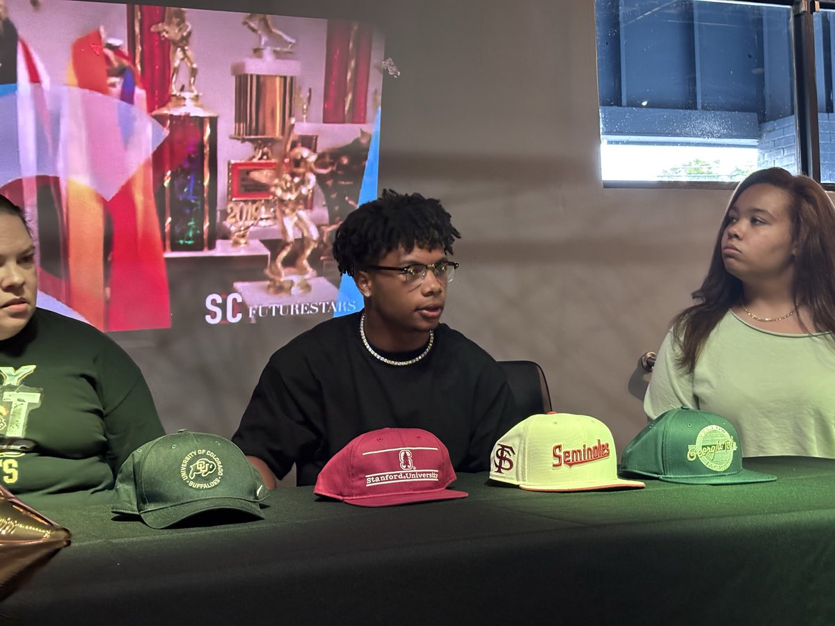 Warchant's tweet photo. Hat scientists… what’s the call?

https://t.co/lO98jpLf4O https://t.co/txmmujrJPn