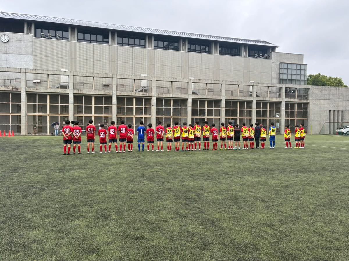 FCInage_staff's tweet photo. 2026-2027 第17回 千葉県クラブユース(U-15)
サッカー連盟 U-14リーグ

下位リーグ1st
第4節
vs 柏ラッセル
8-0 ○
得点者: 青野3.渡邉煌.木村

4連勝でグループ1位となります。

保護者の方々、応援ありがとうございました。 https://t.co/BY6ggd0Xeq