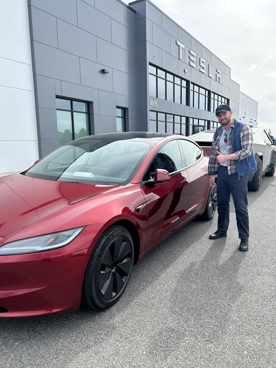 MattMorseTV's tweet photo. Elon liked one of my posts so I went and bought a Tesla https://t.co/jAd13coZbO