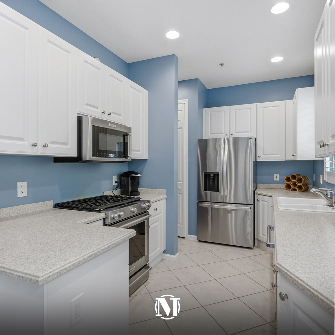 MichelleThomasT's tweet photo. Newly Listed:
3995 Deer Crossing Ct #201 #NaplesFL
3 Beds | 2 Baths | 1,981 Sq Ft
Offered at $449,000

View Listing: https://t.co/8RTtzTZrq7

#michellethomasteam #sothebysrealty #FiddlersCreek #LuxuryRealEstate #CoachHome #GasCooking #EndUnit #SouthwestFlorida https://t.co/HAnJVqLjBi