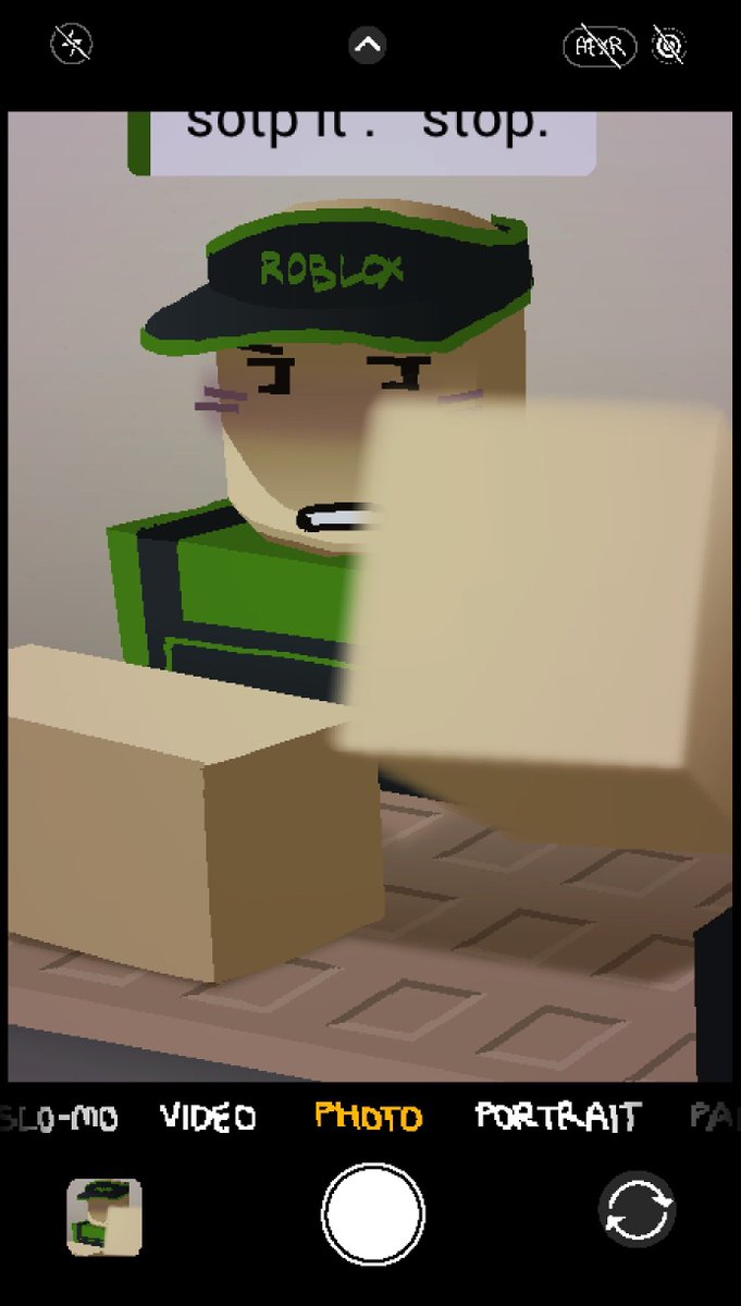 aexr545's tweet photo. ok so imagine a camera shy cashier
 #gasa4 #roblox #robloxart https://t.co/fNqpYytxxv