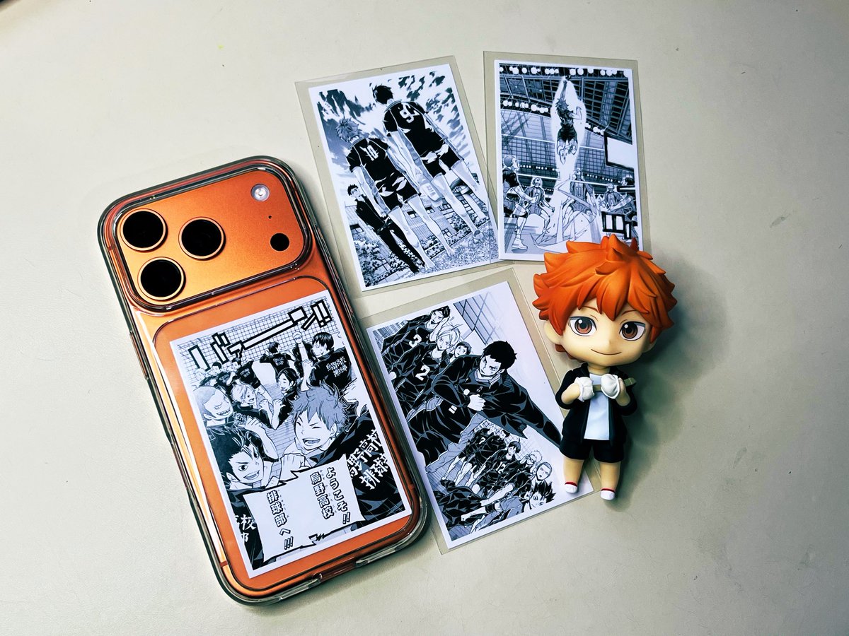 AliuKitKat's tweet photo. 建设乌高排球痛机🍊🤲🏻

#排球少年 #ハイキュー #Haikyuu https://t.co/5NZLJeZCnH