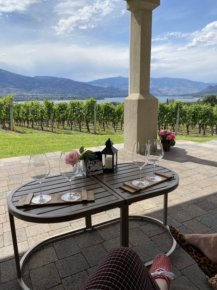 mooncurser's tweet photo. Enjoy the very closest views of our vineyard &amp; overlook Osoyoos Lake while being guided through a premium selection of wines in a beautiful, cozy room in The Hideout, or patio. You will taste from Riedel Performance Series glassware, specially selected to optimize your tasting. https://t.co/XIa2YAVLB0
