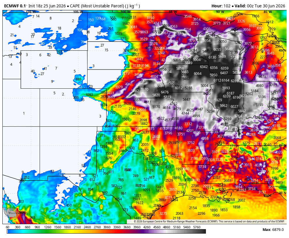 MidwestWeathe_r's tweet photo. More and more likely cap will break early to middle of next week. Extreme instability will be in place. https://t.co/xZQHPWldpy