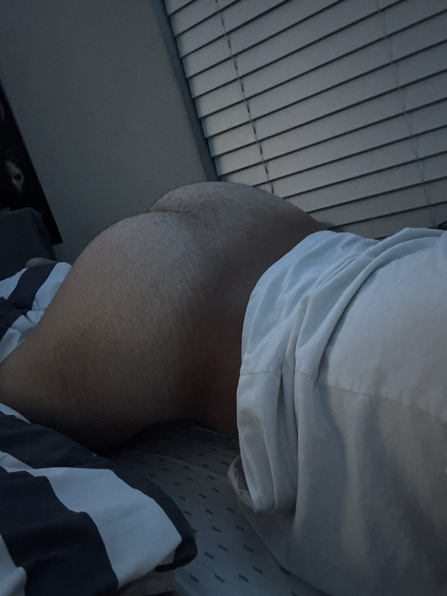telestoorm's tweet photo. yall fw hairy hole ? #chudai #boybutt https://t.co/yiJa3j24TJ