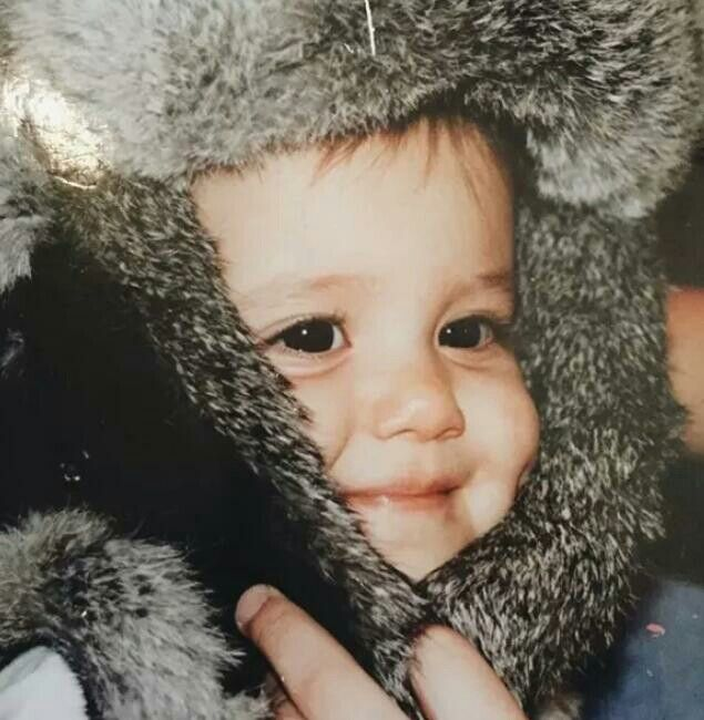 buwygibxo's tweet photo. happy birthday ariana grande ♡ https://t.co/MBlsdqedt3