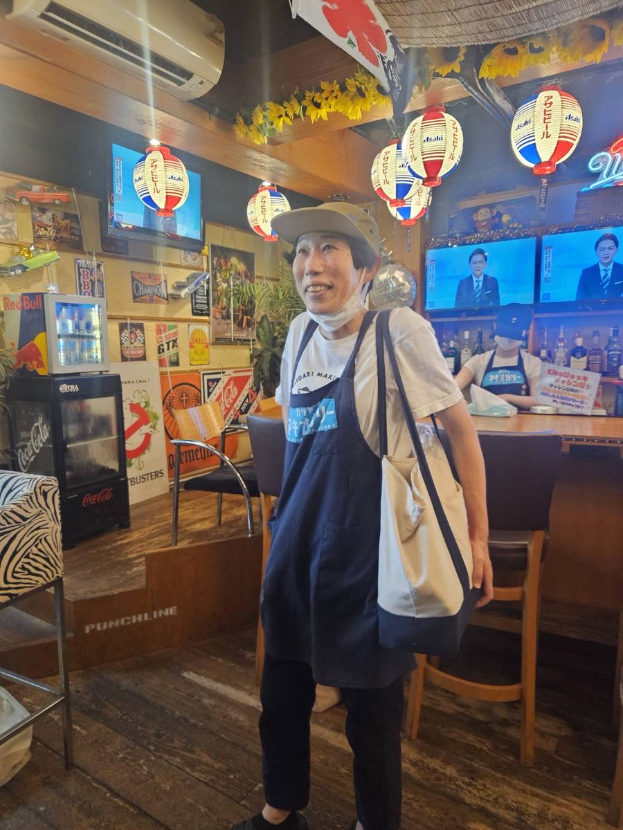 ORIE79104980's tweet photo. 三軒茶屋にある「マキオカリー」にプリマ・リエさん🩰と桜花ちゃん🌸と小出あかりちゃん🔮と食べに行きました🍛✨
　めちゃくちゃ美味しかったです🤤販売されていた缶バッチも可愛かったです😍
　槙尾さんもステテコさんも可愛いスタッフの皆様もありがとうございましたm(__)m✨
#マキオカリー https://t.co/e9mu3l0u6X
