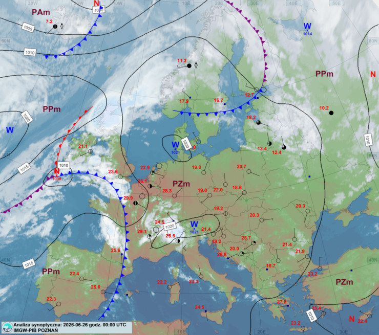 IMGWmeteo's tweet photo. 🌤️ Dzień dobry w piątek!

Dziś będzie słonecznie – bezchmurnie lub z małym zachmurzeniem. 🌡️ Temp. od 27–28°C na Podhalu i północnym wschodzie, ok. 32°C w centrum, do 34°C lokalnie na krańcach zachodnich. Nad morzem 22–26°C. 💨 Wiatr słaby, północny i północno-zachodni. #IMGW #Pogoda