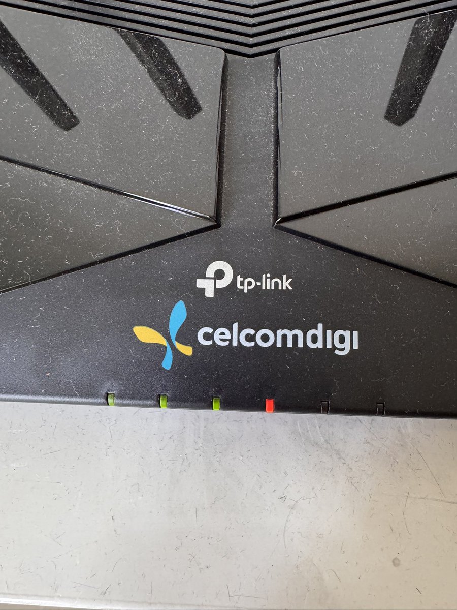 fiatsapienta's tweet photo. @CelcomDigiTelco https://t.co/6jUrZwGDAp