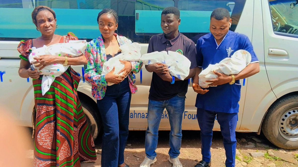 SemaBenue's tweet photo. Benue-SEMA, on ES Sir James Iorpuu  directive, moved a mother and newborn quadruplets from Terkula Clinic, Ugbema to BSUTH Makurdi for expert care. The swift transfer ensures quality treatment, reflecting SEMA’s commitment to vulnerable persons statewide. https://t.co/Vk9iT0QzpW