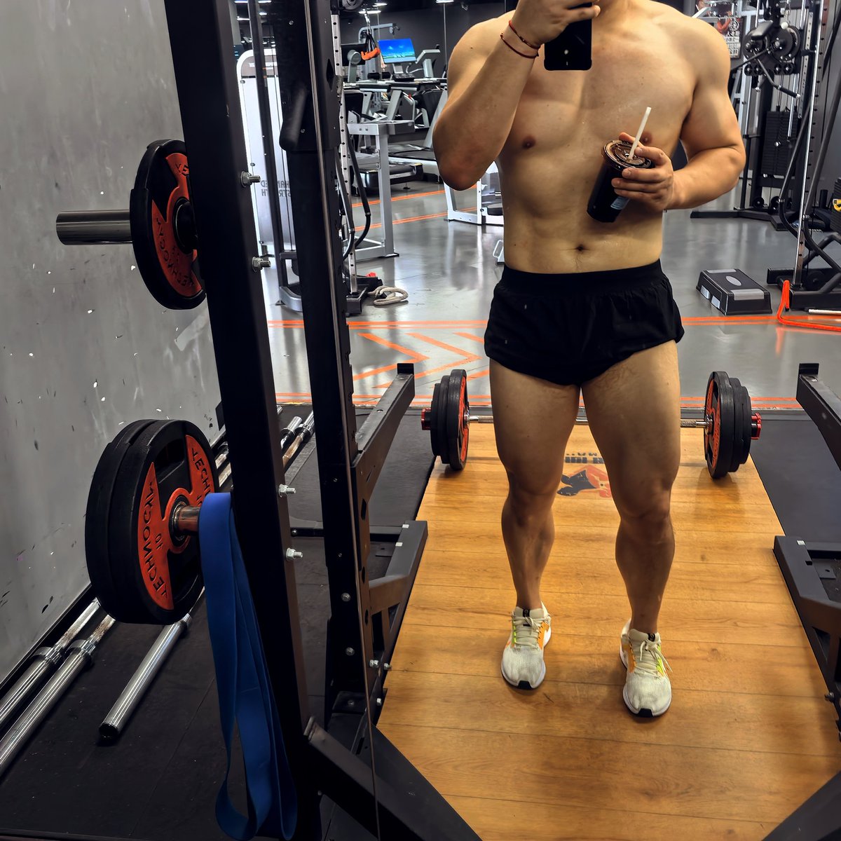 xue_jc's tweet photo. Enjoy the fun of fitness!#无锡 #fitness https://t.co/fZ8nVt5iku